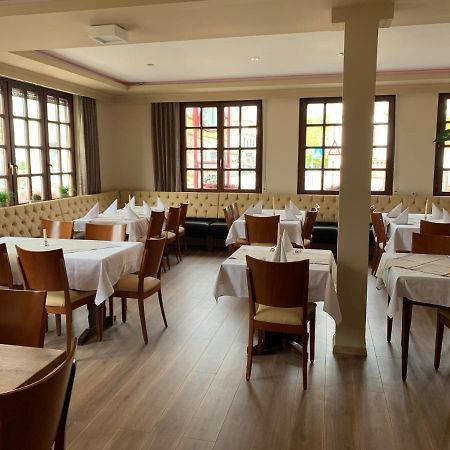 Hotel Deutsches Haus Lampertheim Luaran gambar