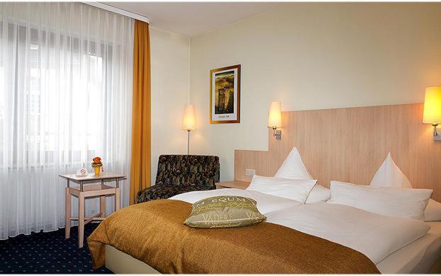 Hotel Deutsches Haus Lampertheim Luaran gambar