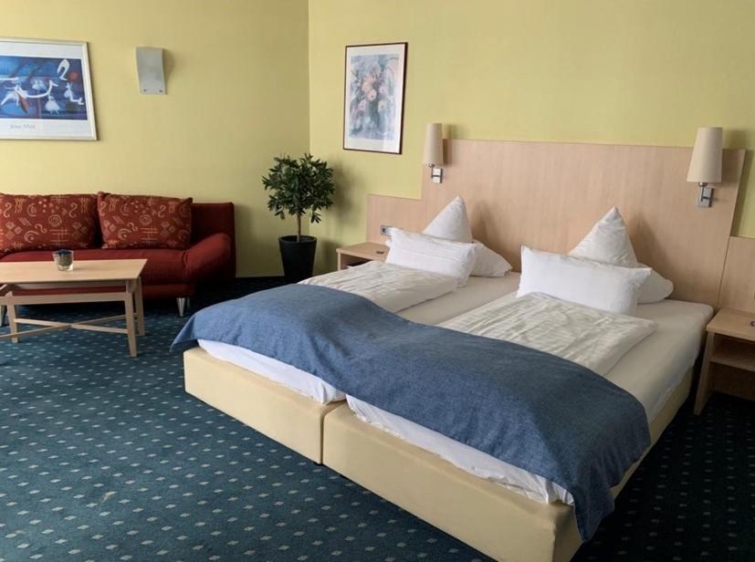 Hotel Deutsches Haus Lampertheim Luaran gambar