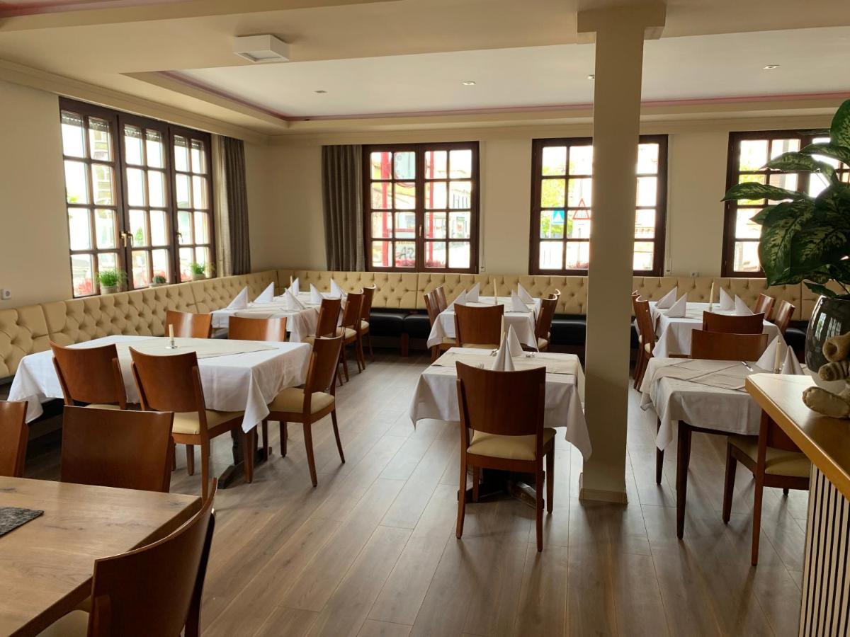 Hotel Deutsches Haus Lampertheim Luaran gambar